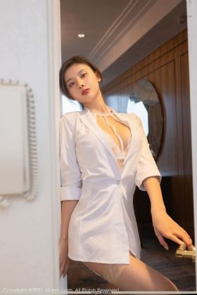 人妻女教师的挣扎小说
