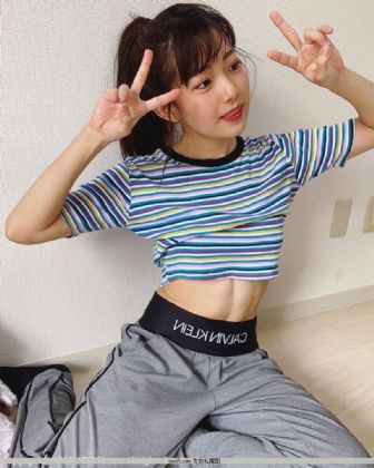 性感妻子暴露凌辱经历小说
