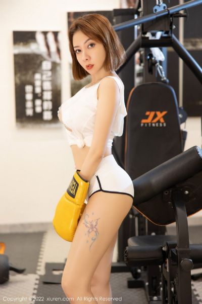 贤妻变淫妻小说